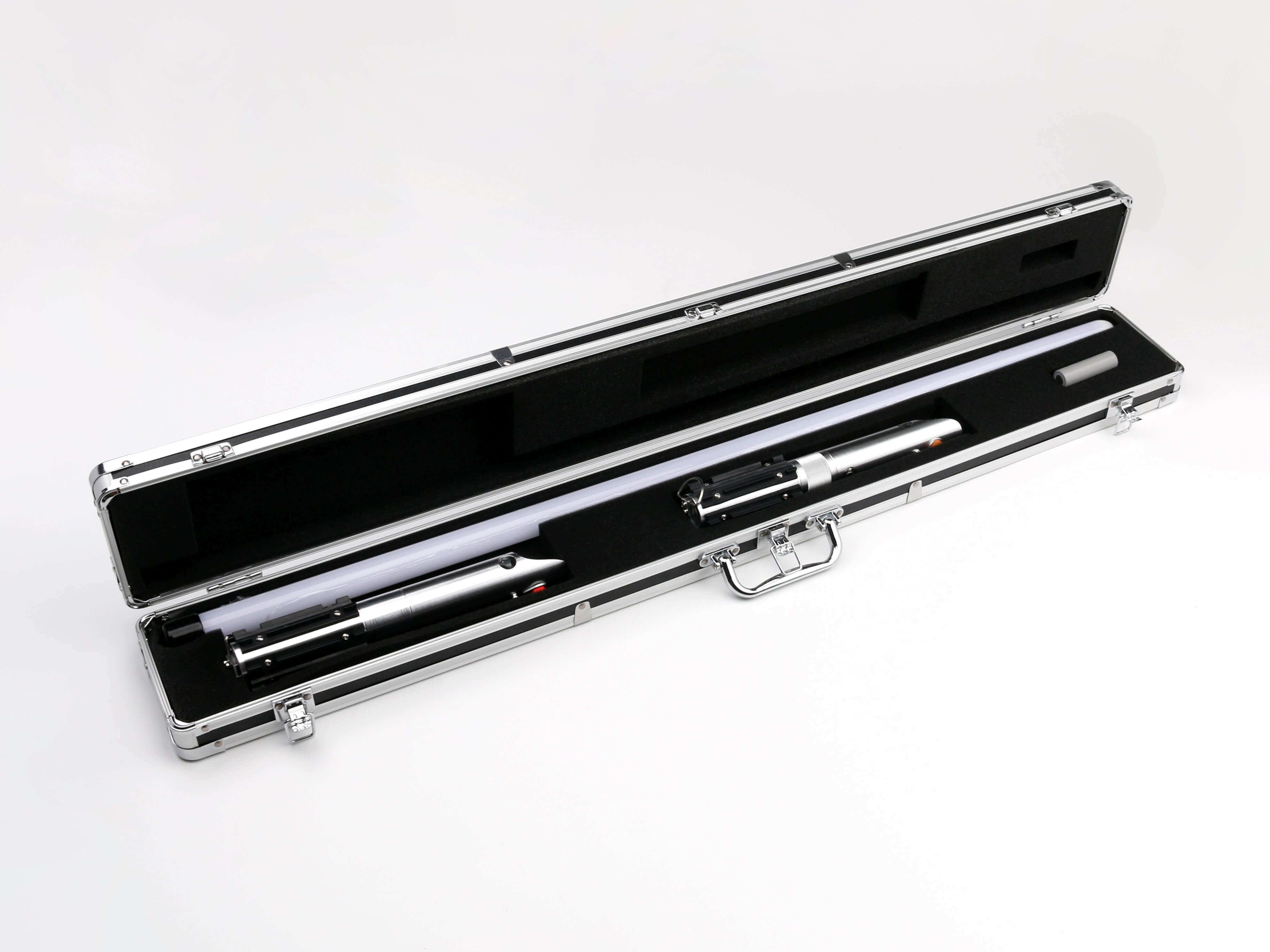 Premium suitcase - Image 4